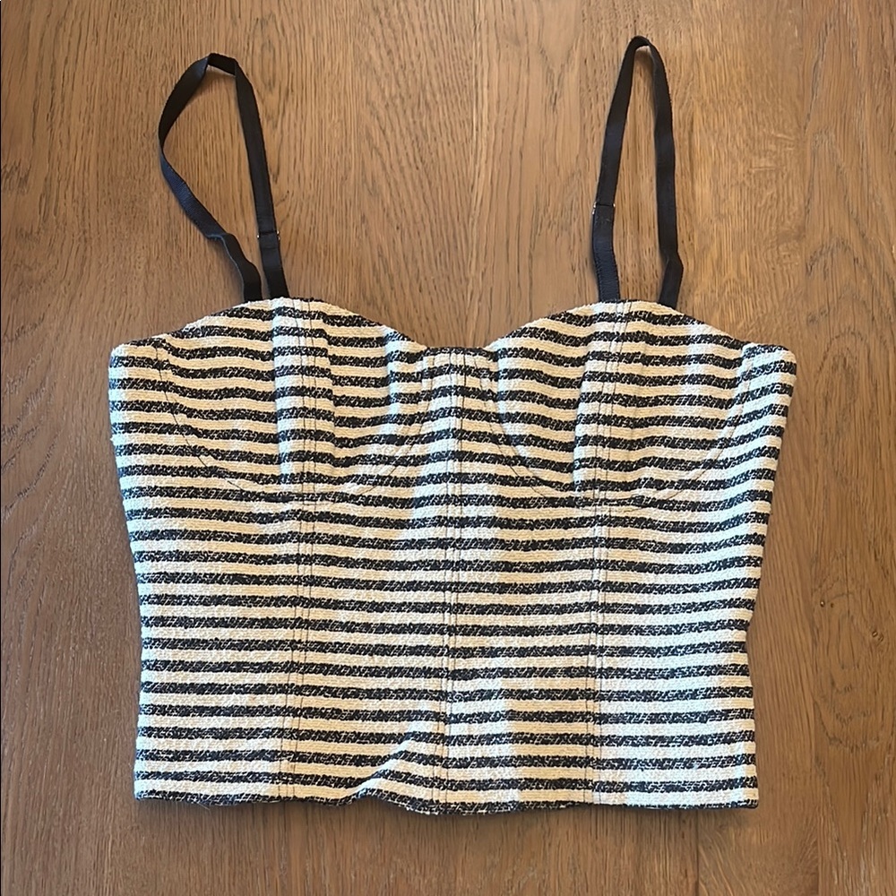 Alice and Olivia Striped Navy and White structured top with zip back